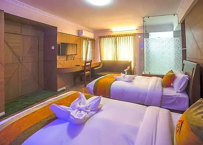 Hotel Ace 3*